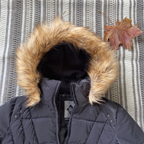 Brand new jacket with tags - Picture 2 of 8